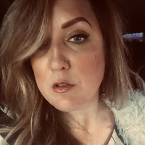 Meet your Posher, Kalika - Picture 6 of 9